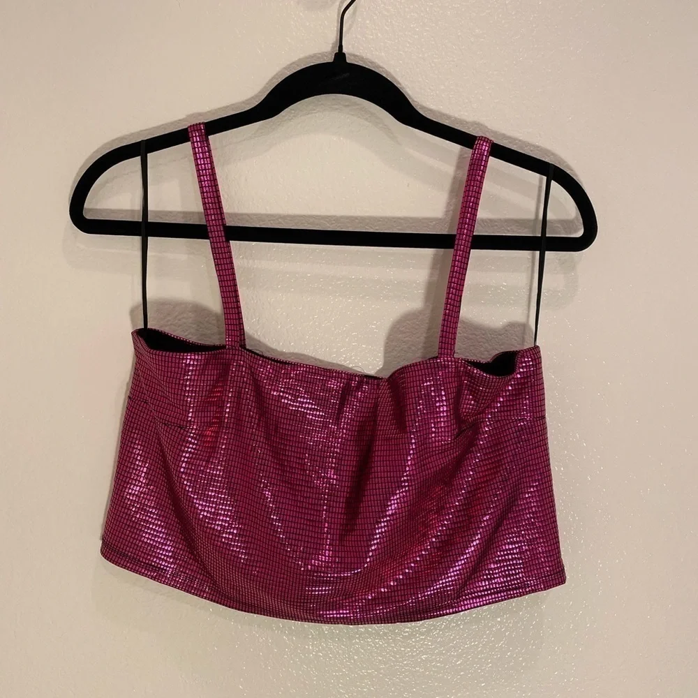 NWT Women’s M Medium  FORE Collection Disco Crop Top Shimmer Pink Black​​​​​​ - Picture 2 of 9